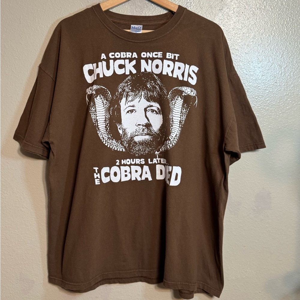 Chuck Norris Humor Y2K Vintage Tee